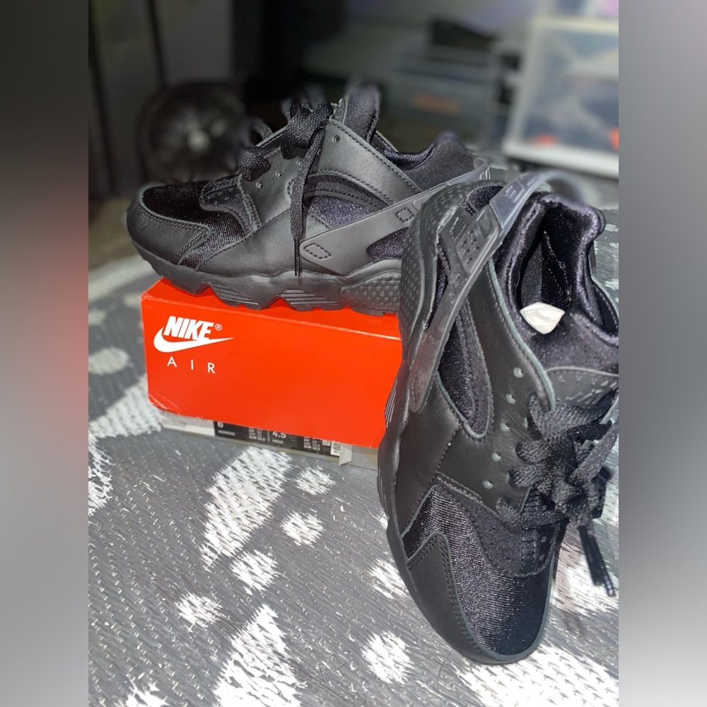 Nike Huaraches